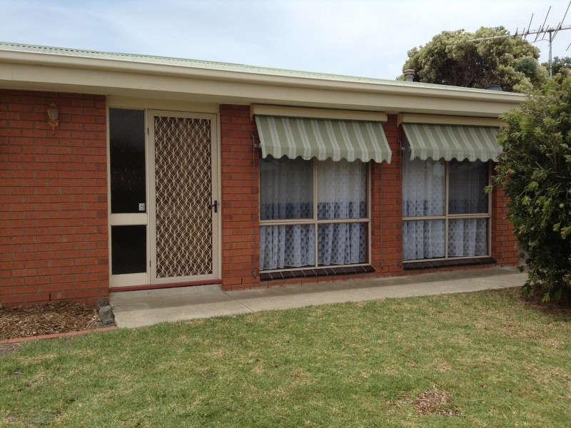 2 Planet Court, Whittington VIC 3219