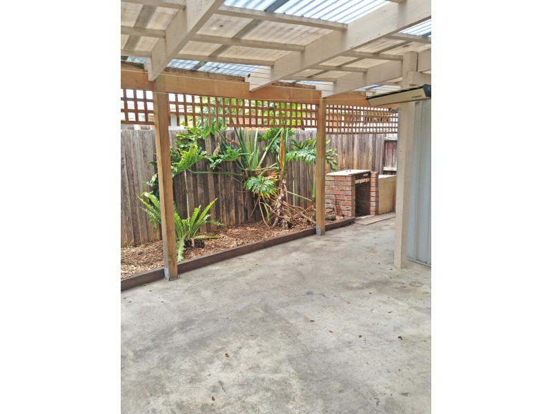 2 Planet Court, Whittington VIC 3219