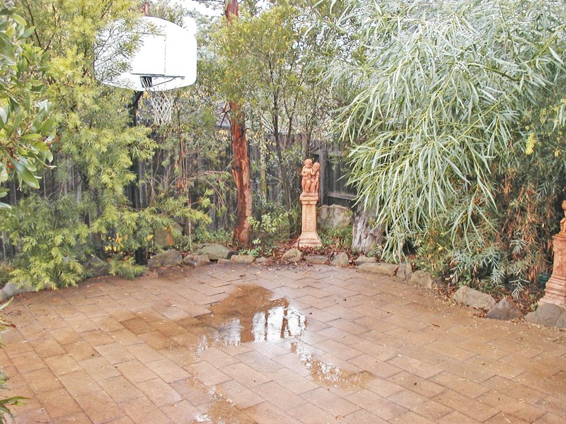 1 Craigie Road, Newtown VIC 3220