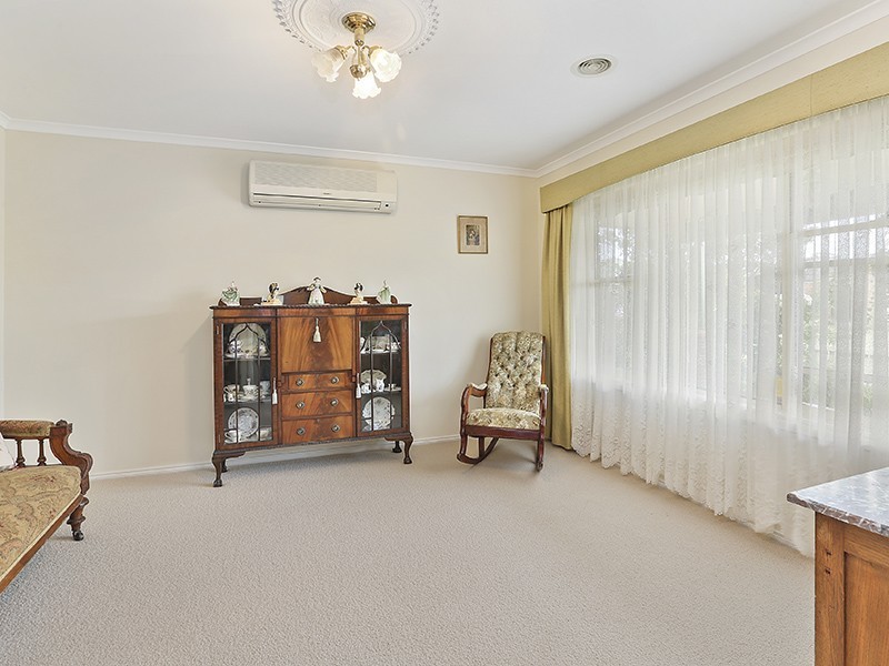 16 Falkirk Place, Leopold VIC 3224