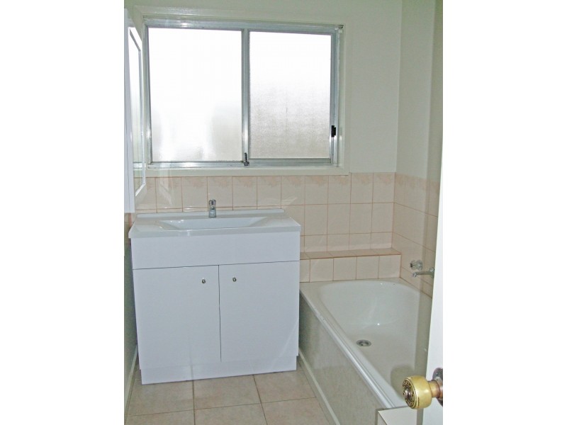 93 Fairbairn Drive, Corio VIC 3214