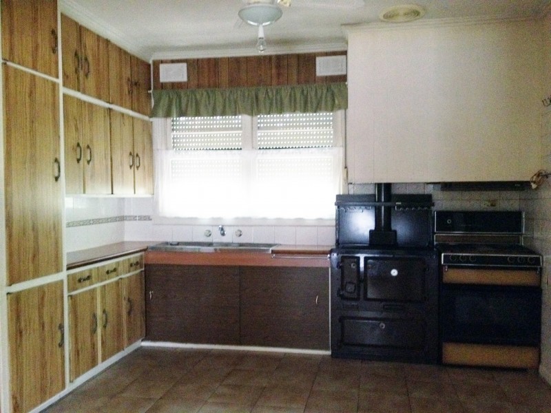 12 Falcon Street, Norlane VIC 3214