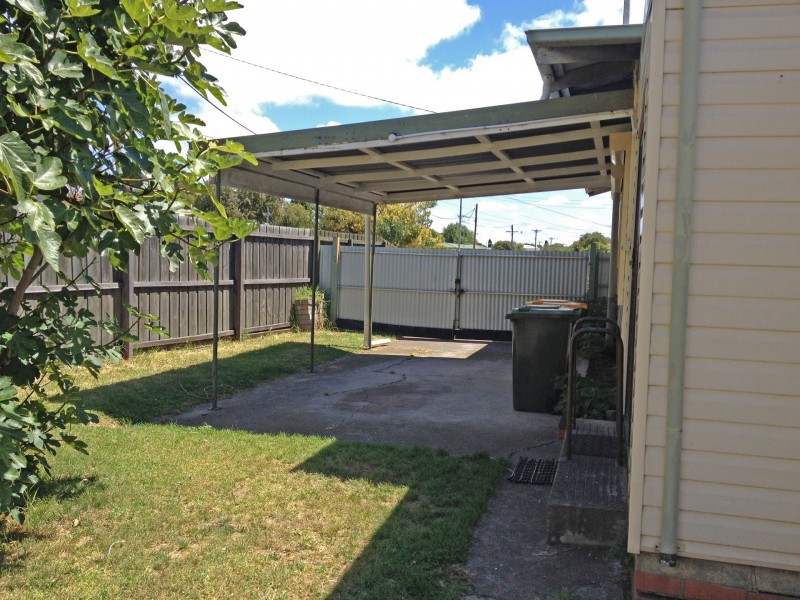 12 Falcon Street, Norlane VIC 3214