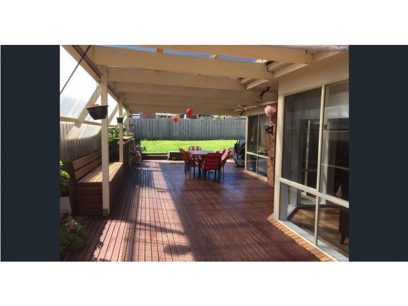 40 Huon Crescent, Leopold VIC 3224