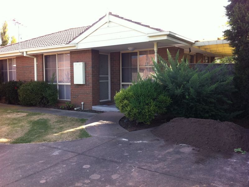 2/319 Anakie Road, Lovely Banks VIC 3221