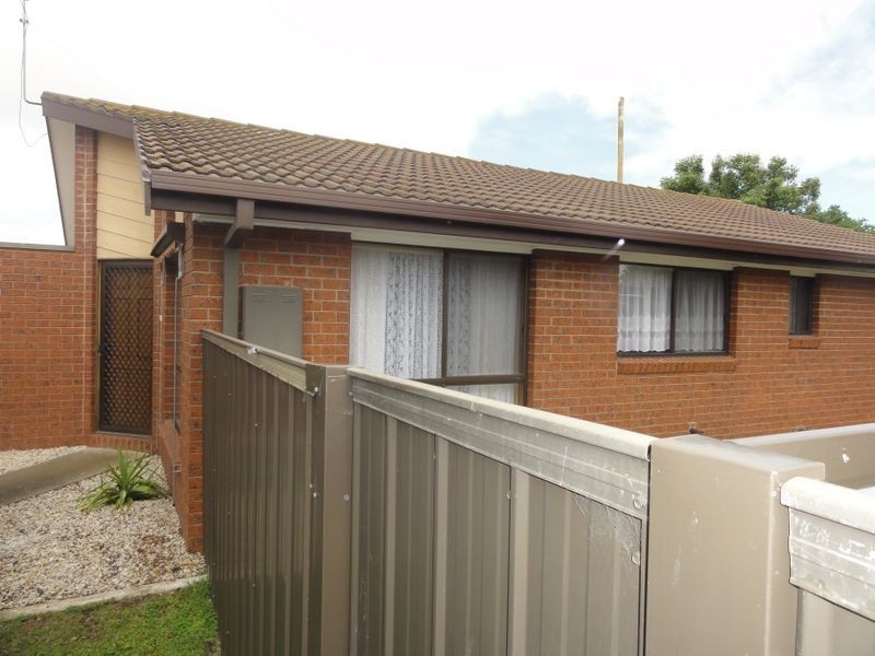 2/12-14 Minihan Court, Corio VIC 3214