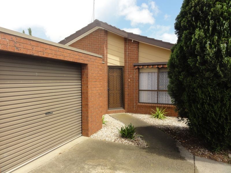 2/12-14 Minihan Court, Corio VIC 3214