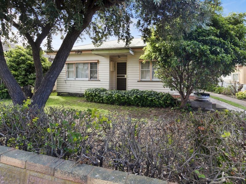 34 Deakin Street, Bell Park VIC 3215