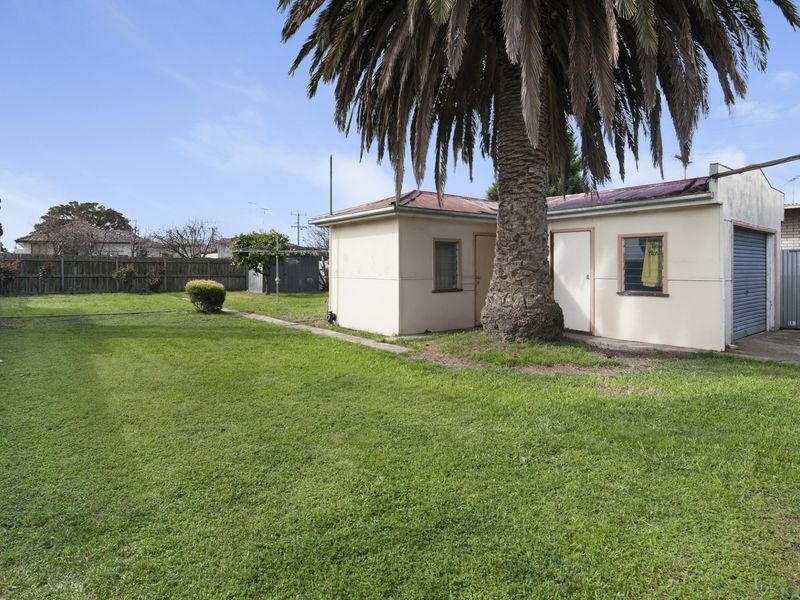 34 Deakin Street, Bell Park VIC 3215