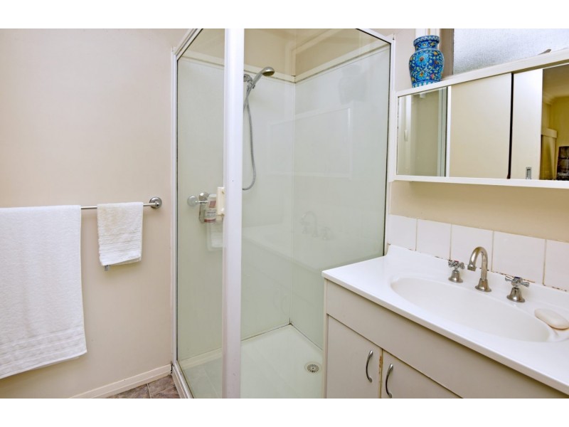 Unit 2/2 Martin Street, Thomson VIC 3219