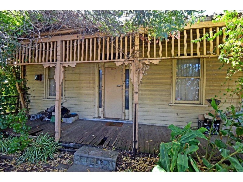 202 Autumn Street, Geelong West VIC 3218