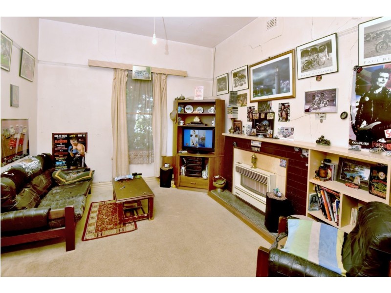 202 Autumn Street, Geelong West VIC 3218
