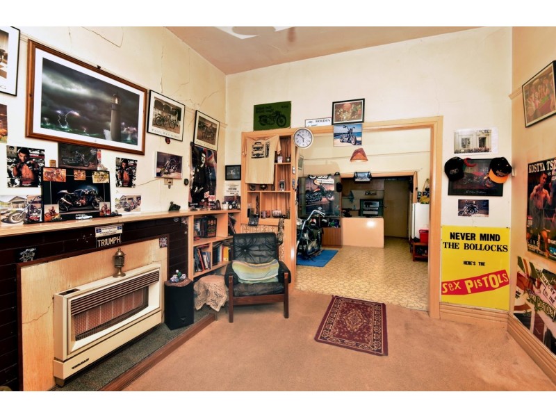 202 Autumn Street, Geelong West VIC 3218