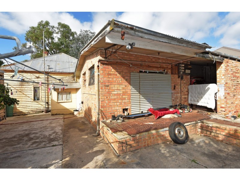 202 Autumn Street, Geelong West VIC 3218