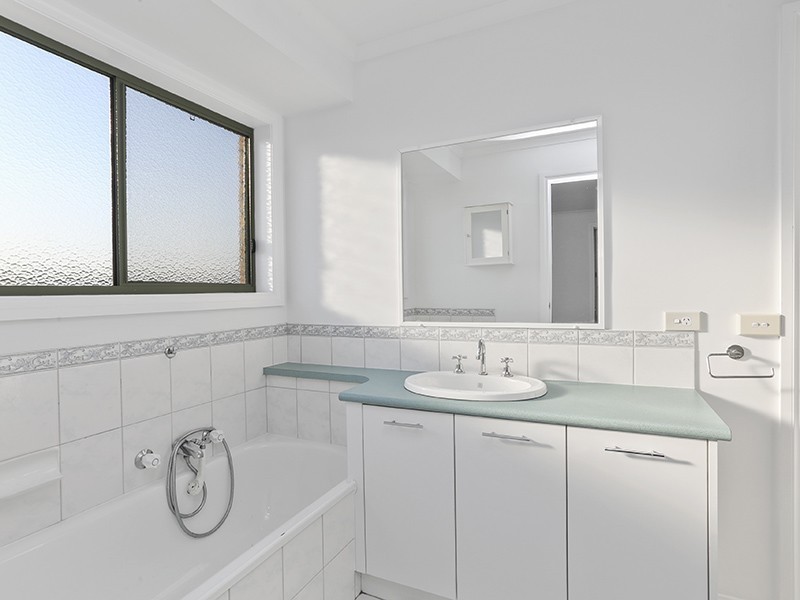 239 Boundary Road, Whittington VIC 3219