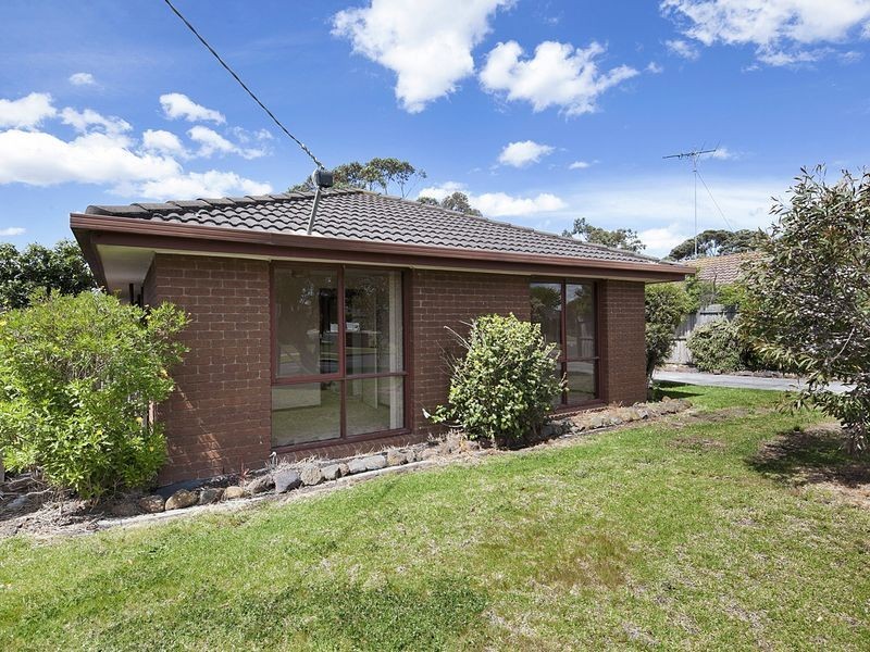 5 Enfield Drive, St Albans Park VIC 3219