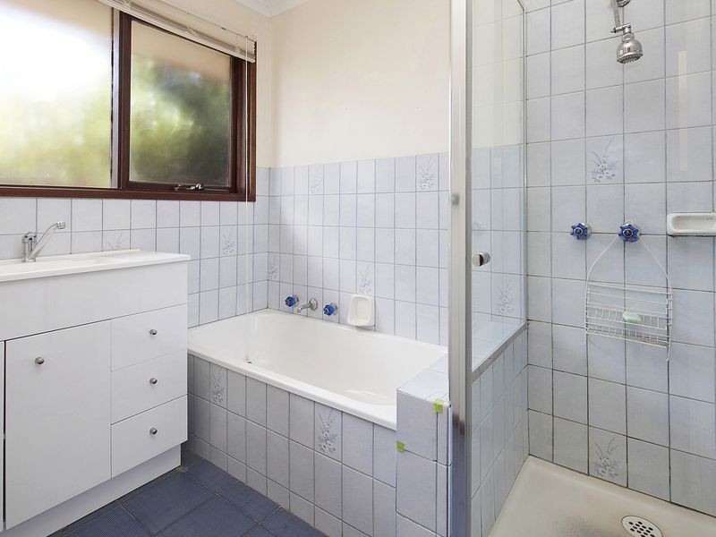 5 Enfield Drive, St Albans Park VIC 3219