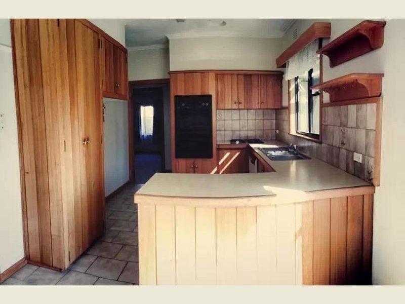 53 Logan Street, Hamlyn Heights VIC 3215