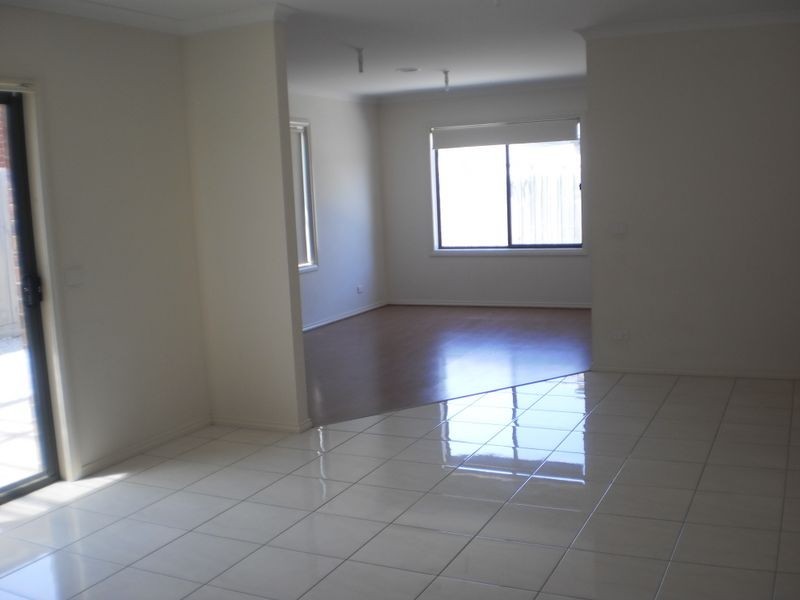 15 Stella Court, Bell Park VIC 3215