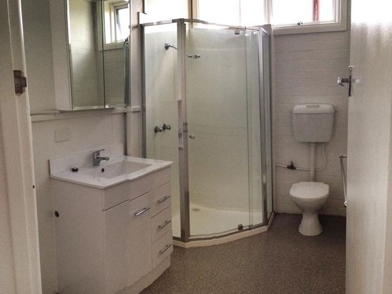 2/20 Frank Street, Newtown VIC 3220