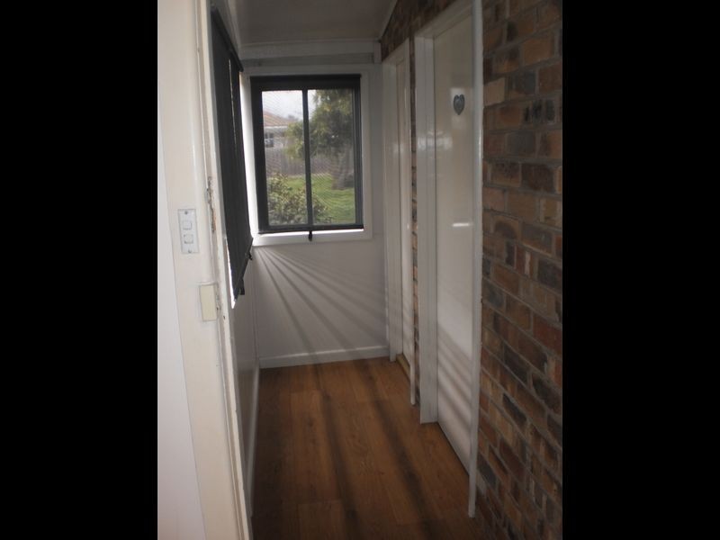 17 Weerona Avenue, Hamlyn Heights VIC 3215