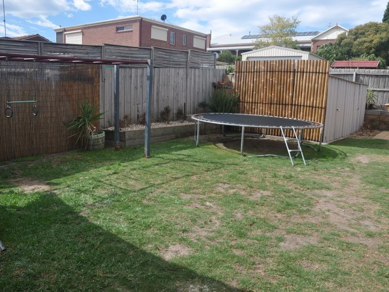 5 Kerrie Court, Grovedale VIC 3216