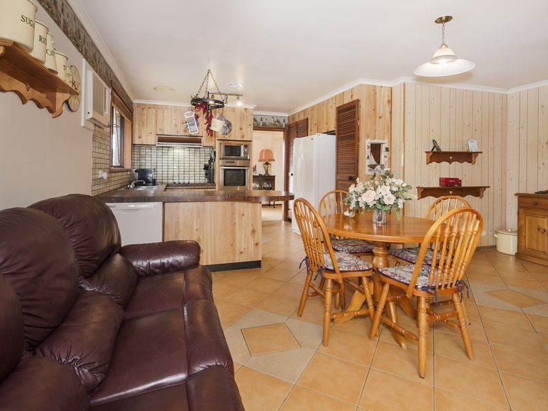 5 Kerrie Court, Grovedale VIC 3216