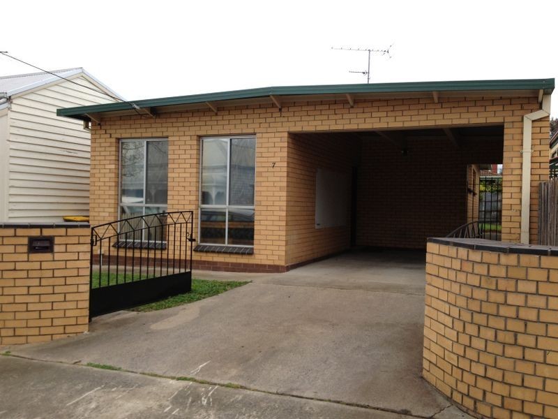 7 Weller Street, Geelong West VIC 3218
