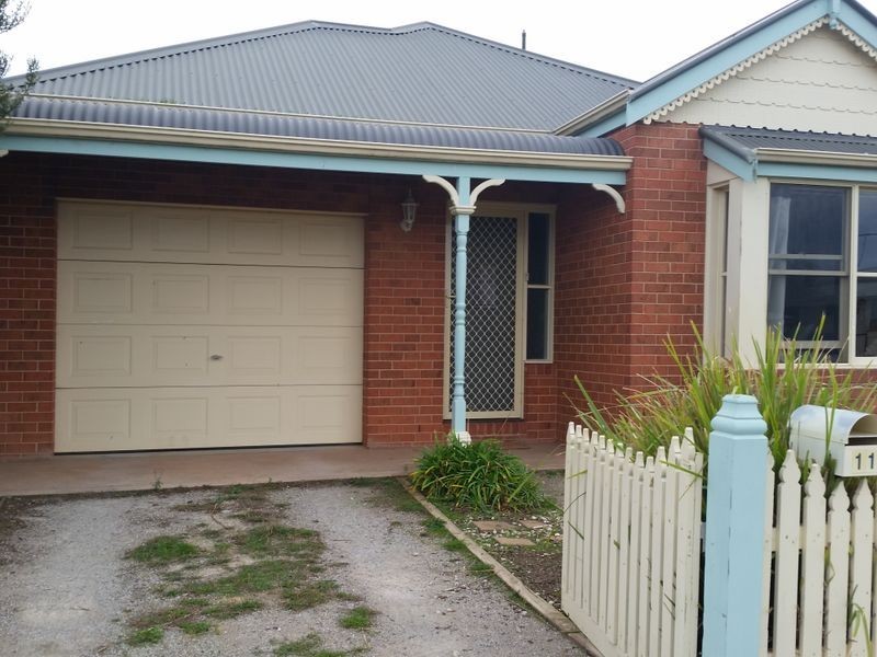 11 Reliance Avenue, Lara VIC 3212
