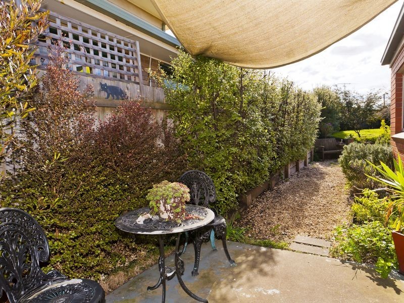 39 Thamballina Road, Clifton Springs VIC 3222