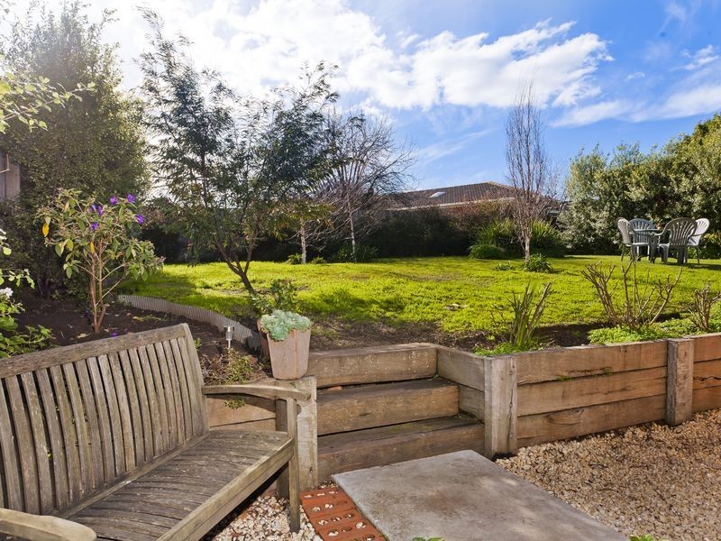 39 Thamballina Road, Clifton Springs VIC 3222