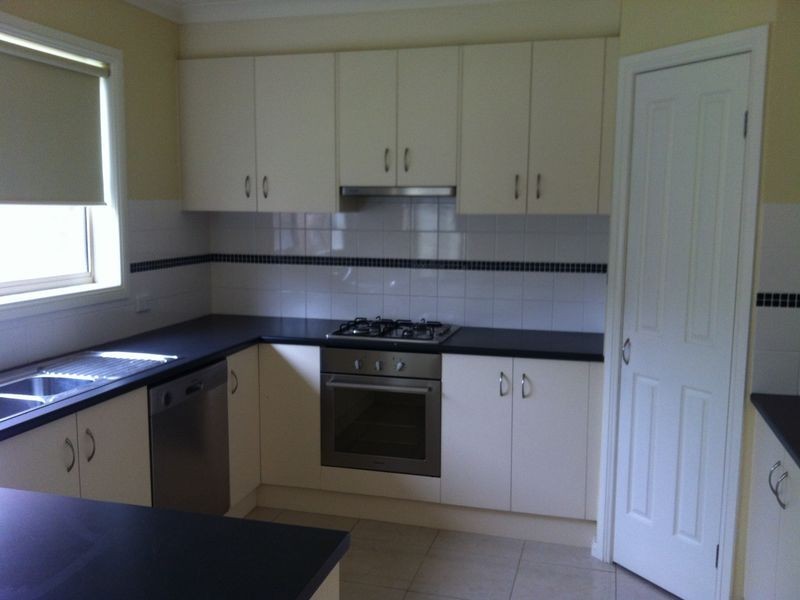 Unit 2/29 Coleraine Crescent, Corio VIC 3214