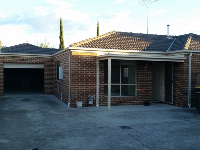 Unit 2/29 Coleraine Crescent, Corio VIC 3214