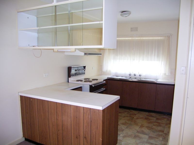 1/9 Finchaven Street, Herne Hill VIC 3218