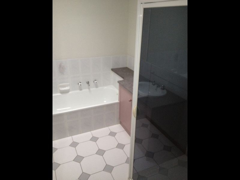 Unit 4/73 Sparks Road, Norlane VIC 3214