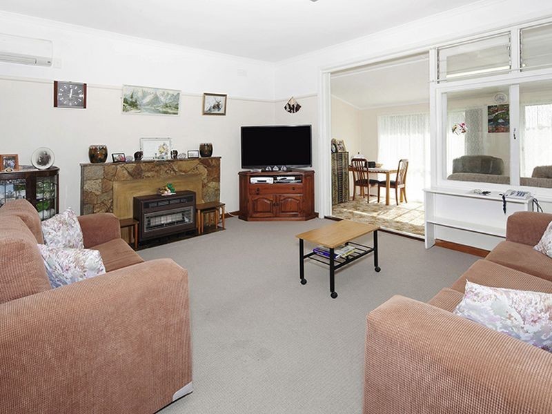 6 Tiverton Street, Belmont VIC 3216