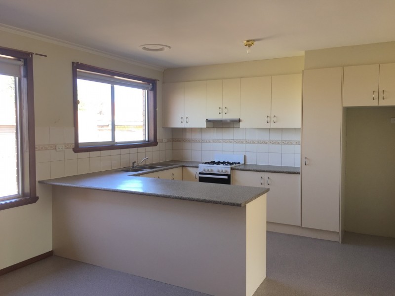 2 Allowah Court, Norlane VIC 3214