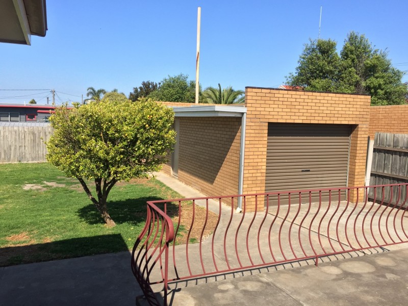 2 Allowah Court, Norlane VIC 3214