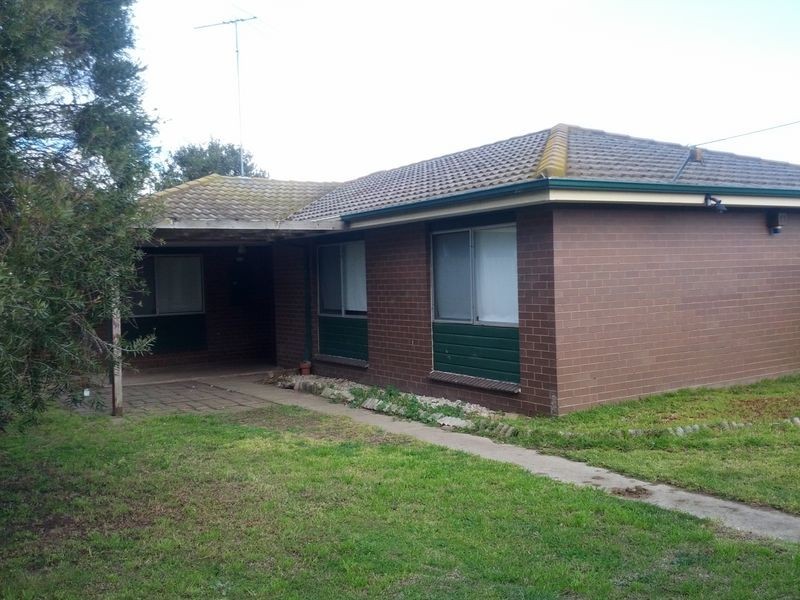 93 Fairbairn Drive, Corio VIC 3214