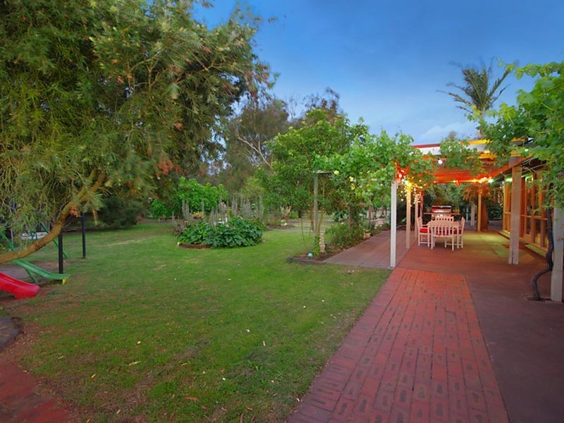 35 Fines Lane, Leopold VIC 3224