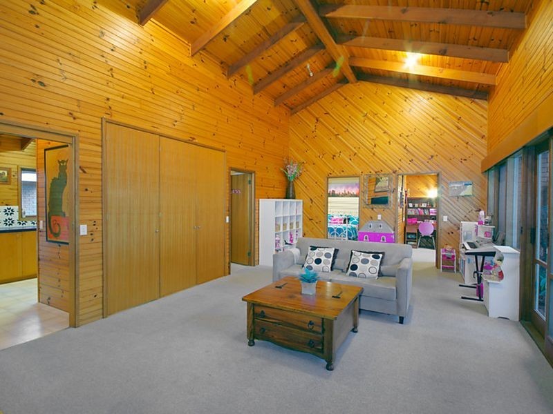 35 Fines Lane, Leopold VIC 3224