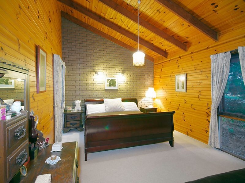 35 Fines Lane, Leopold VIC 3224