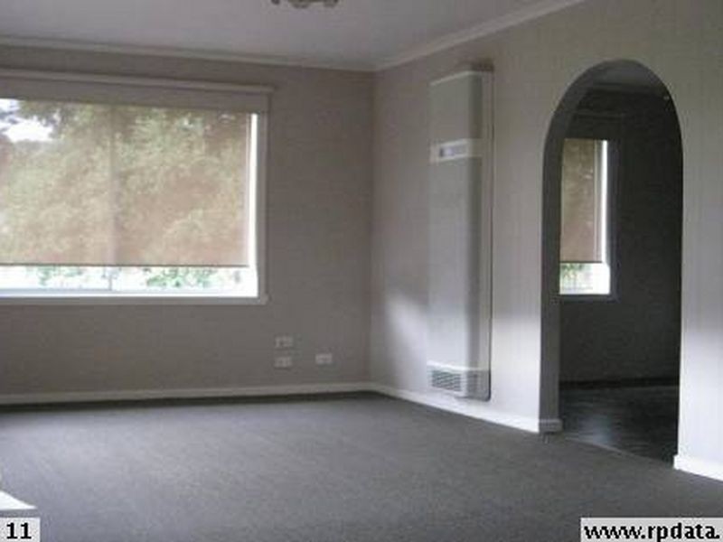 1 Corvi Court, Lara VIC 3212