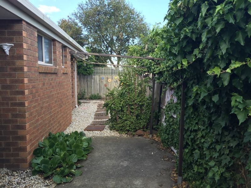 Unit 2/30 Barcelona Street, Norlane VIC 3214