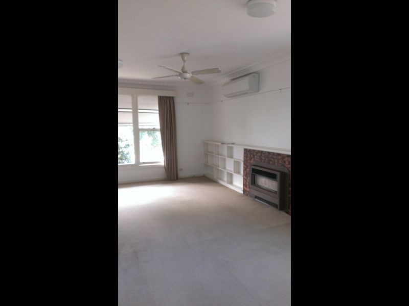 10 Norman Court, Highton VIC 3216