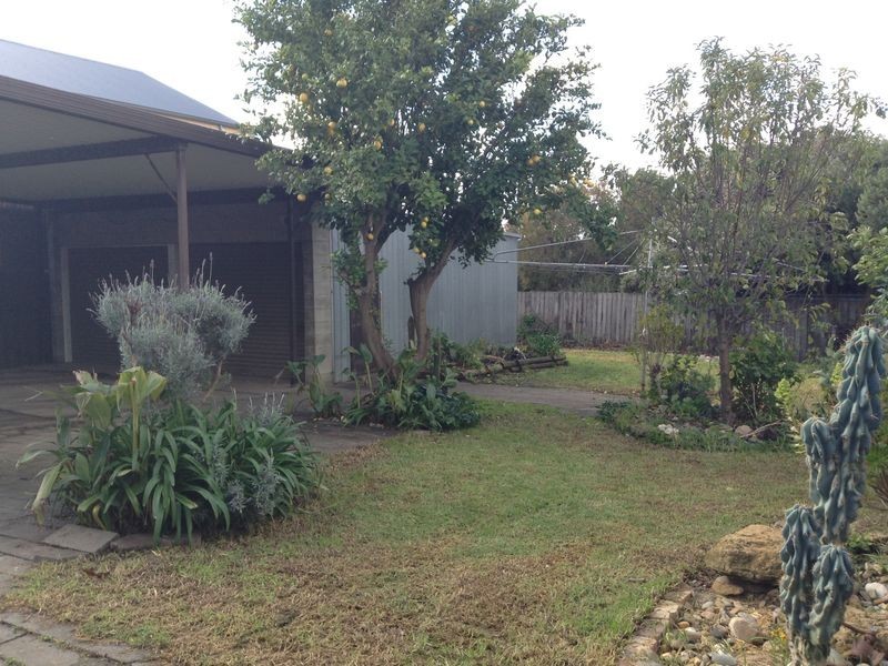 21 Alkoomi Avenue, Hamlyn Heights VIC 3215