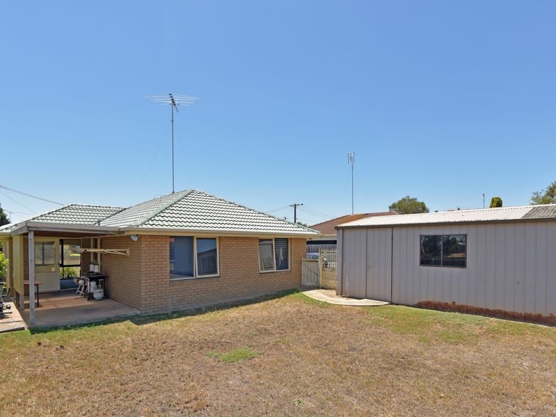 7 Vostok Court, Whittington VIC 3219