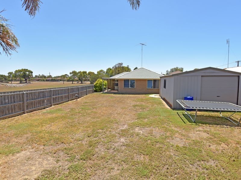 7 Vostok Court, Whittington VIC 3219