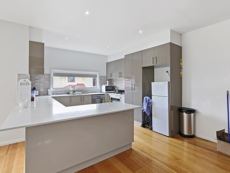 Unit 9/2B Swinburne Street, Rippleside VIC 3215