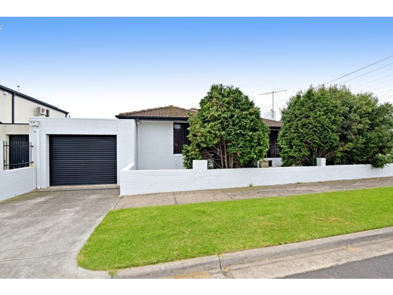 20 Donnybrook Road, Norlane VIC 3214